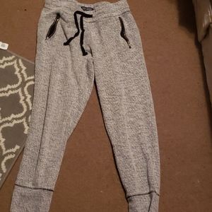 - AEO jogger